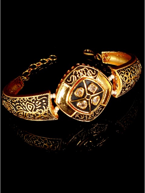 Buy Designer Cuff Bracelet for Women Online – Outhouse Jewellery